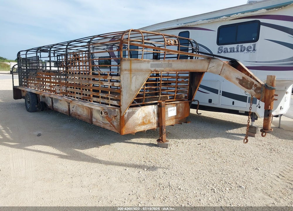 2019 GOOSENECK TRAILERS OTHER VIN: 1N9GL2427KT263147
