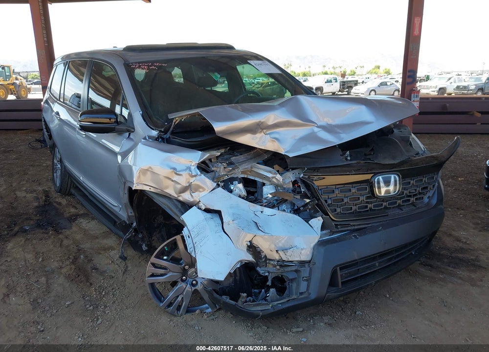 2020 HONDA PASSPORT VIN: 5FNYF7H56LB002724