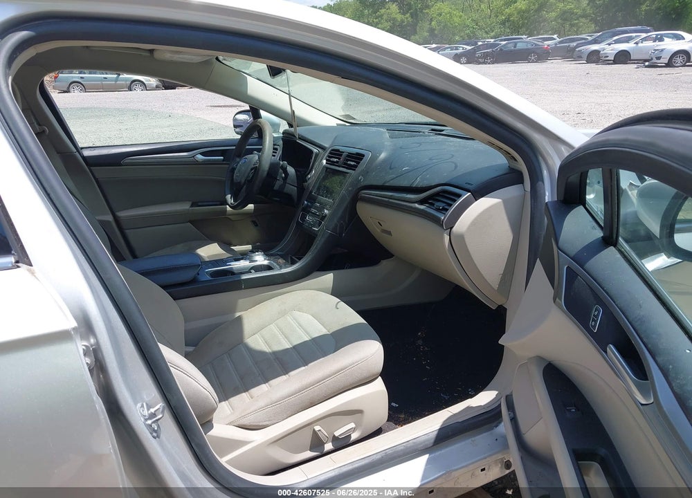 2019 FORD FUSION HYBRID VIN: 3FA6P0LU8KR243679