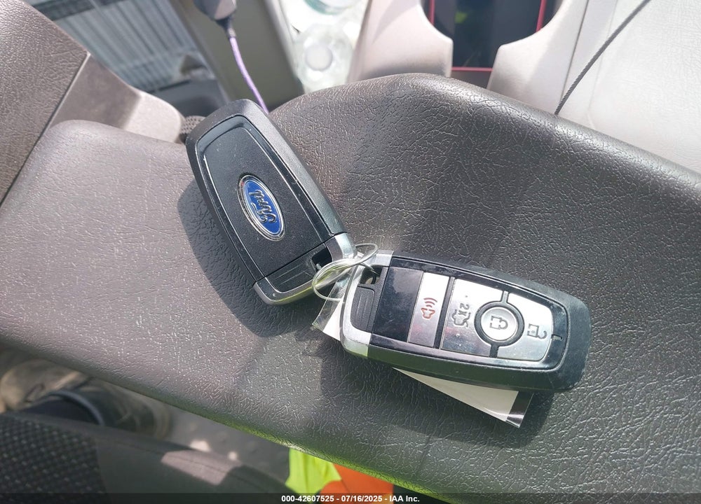 2019 FORD FUSION HYBRID VIN: 3FA6P0LU8KR243679