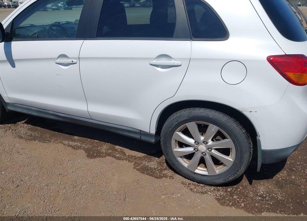2013 MITSUBISHI OUTLANDER SPORT ES VIN: 4A4AR3AU9DE009729