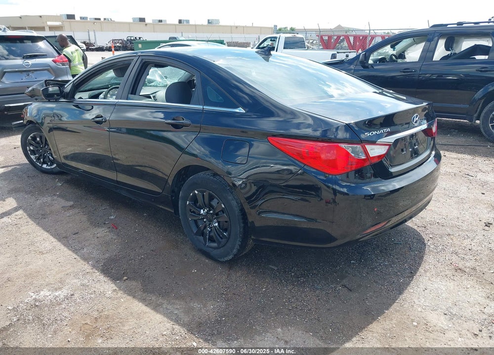 2011 HYUNDAI SONATA VIN: 5NPEB4AC9BH060476