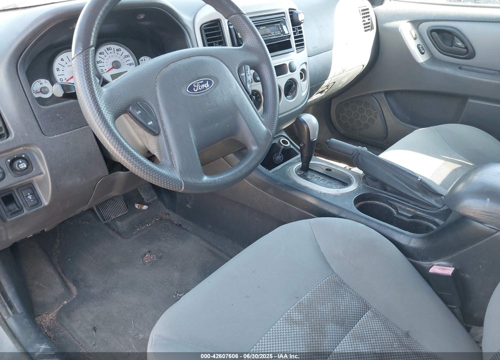 2007 FORD ESCAPE XLT/XLT SPORT VIN: 1FMYU93167KA66112