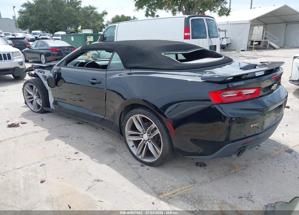 2017 CHEVROLET CAMARO VIN: 1G1FB3DS8H0174808