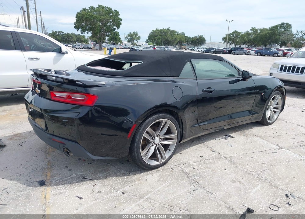 2017 CHEVROLET CAMARO VIN: 1G1FB3DS8H0174808