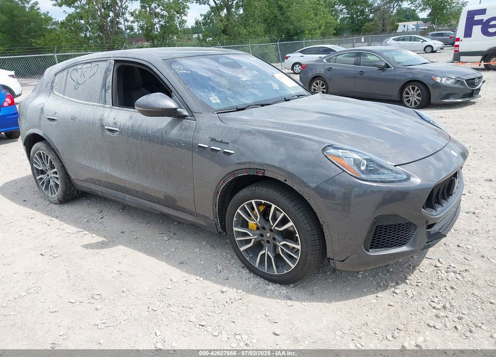2023 MASERATI GRECALE MODENA VIN: ZN682AVM0P7422381