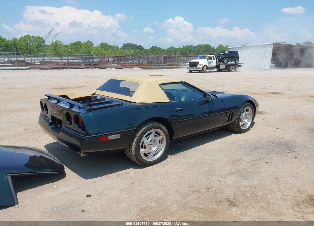 1990 CHEVROLET CORVETTE VIN: 1G1YY3385L5102103