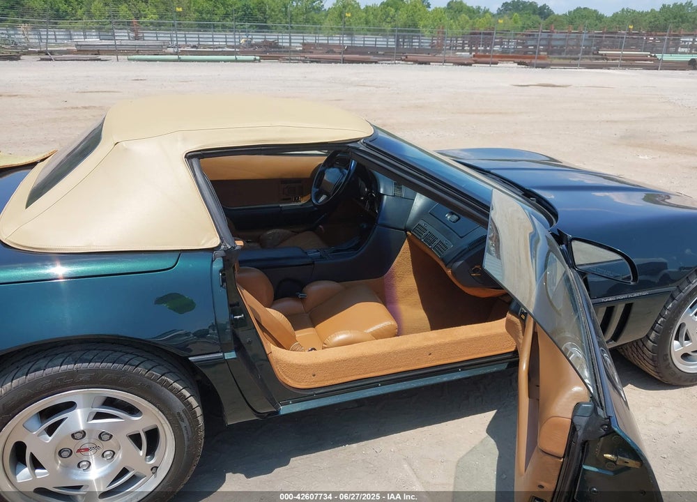 1990 CHEVROLET CORVETTE VIN: 1G1YY3385L5102103