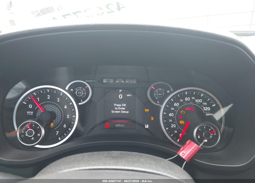 2025 RAM 1500 TRADESMAN 4X2 5'7 BOX VIN: 1C6RREGP8SN718325