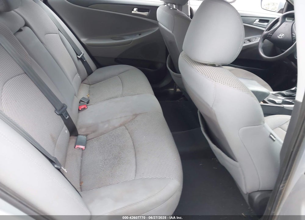 2011 HYUNDAI SONATA VIN: 5NPEB4AC7BH087269