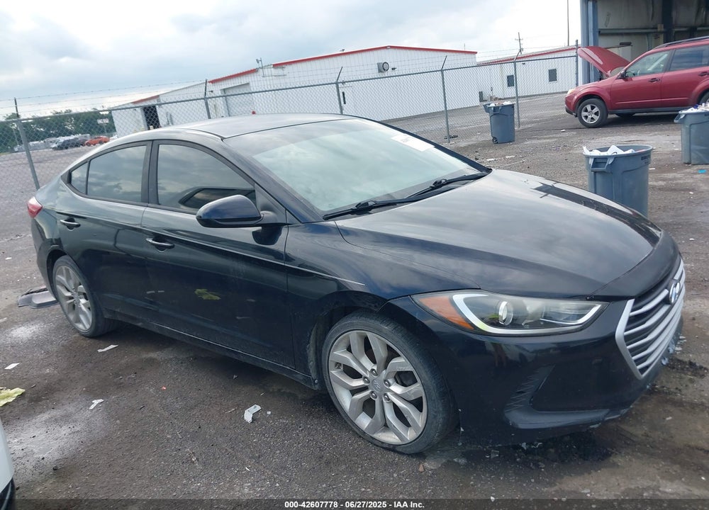 2017 HYUNDAI ELANTRA VIN: KMHD74LF0HU096894