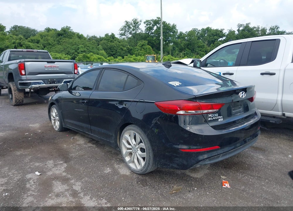 2017 HYUNDAI ELANTRA VIN: KMHD74LF0HU096894