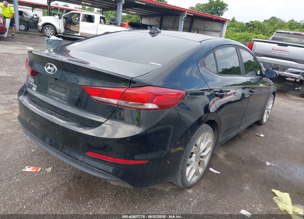 2017 HYUNDAI ELANTRA VIN: KMHD74LF0HU096894