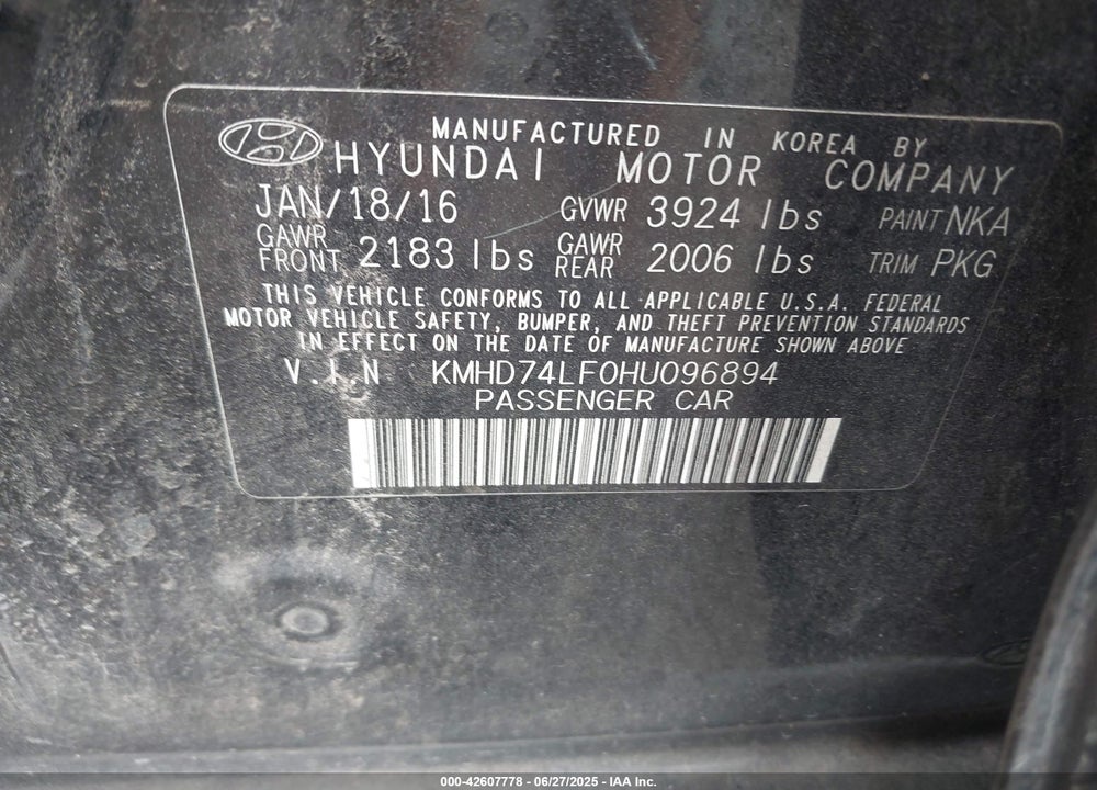 2017 HYUNDAI ELANTRA VIN: KMHD74LF0HU096894