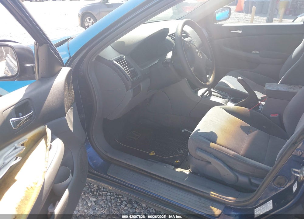 2003 HONDA ACCORD 2.4 LX VIN: 1HGCM56363A039191