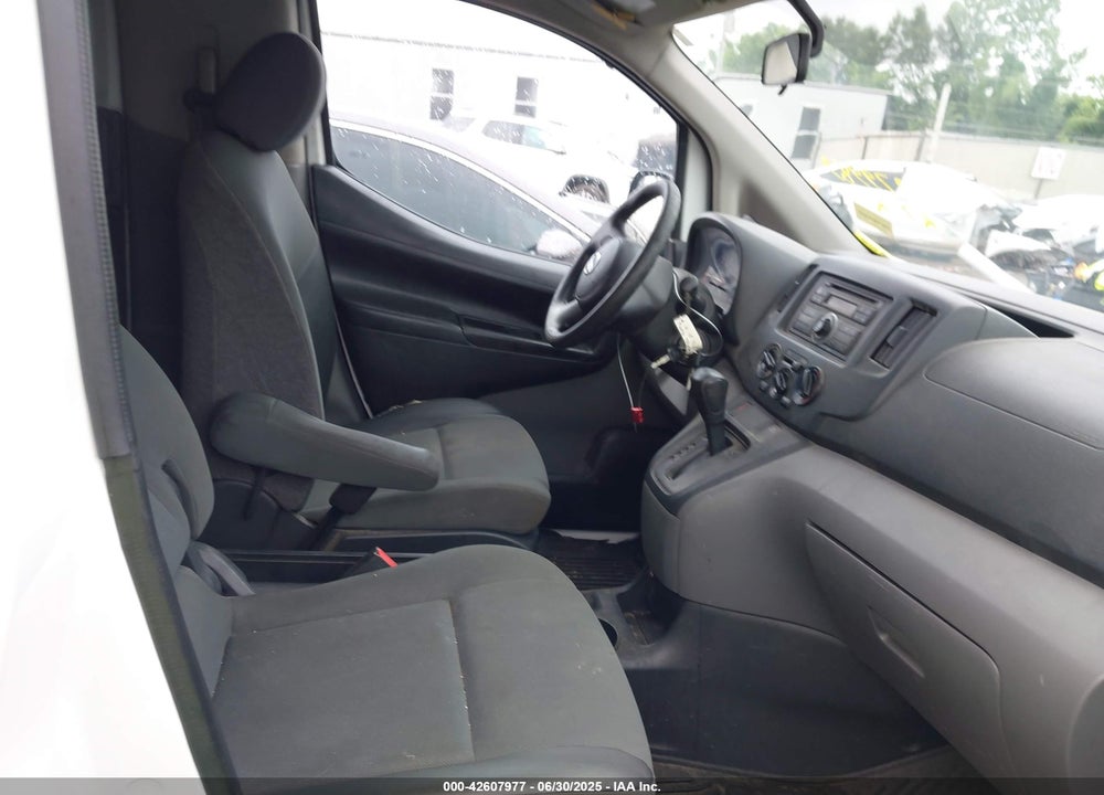 2016 NISSAN NV VIN: 3N6CM0KN5GK699362