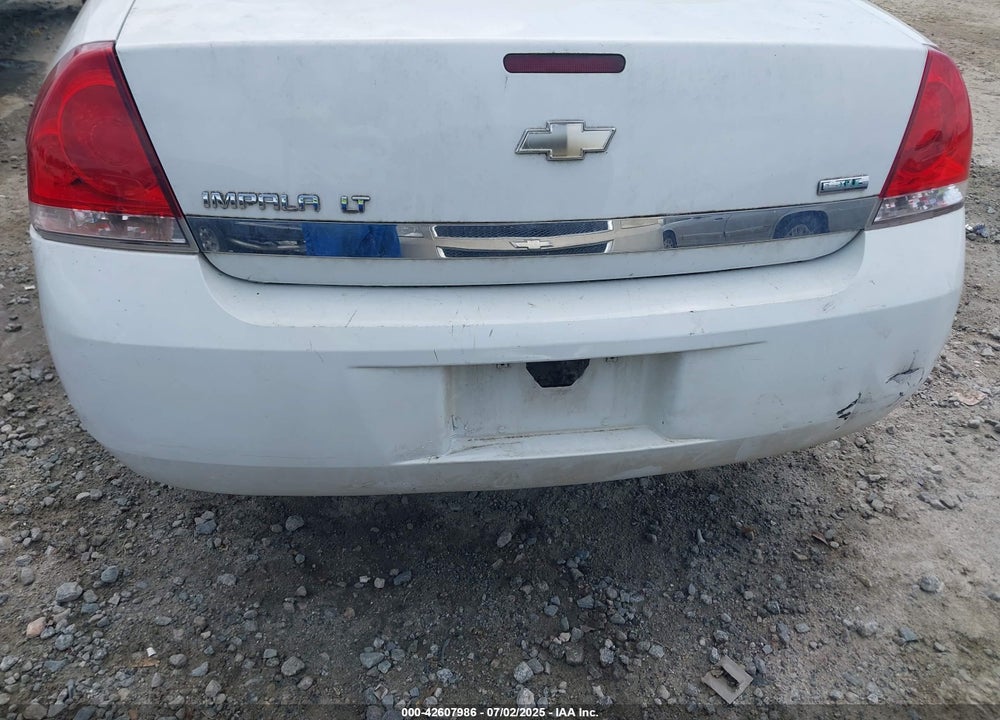 2010 CHEVROLET IMPALA VIN: 2G1WB5EK4A1209557