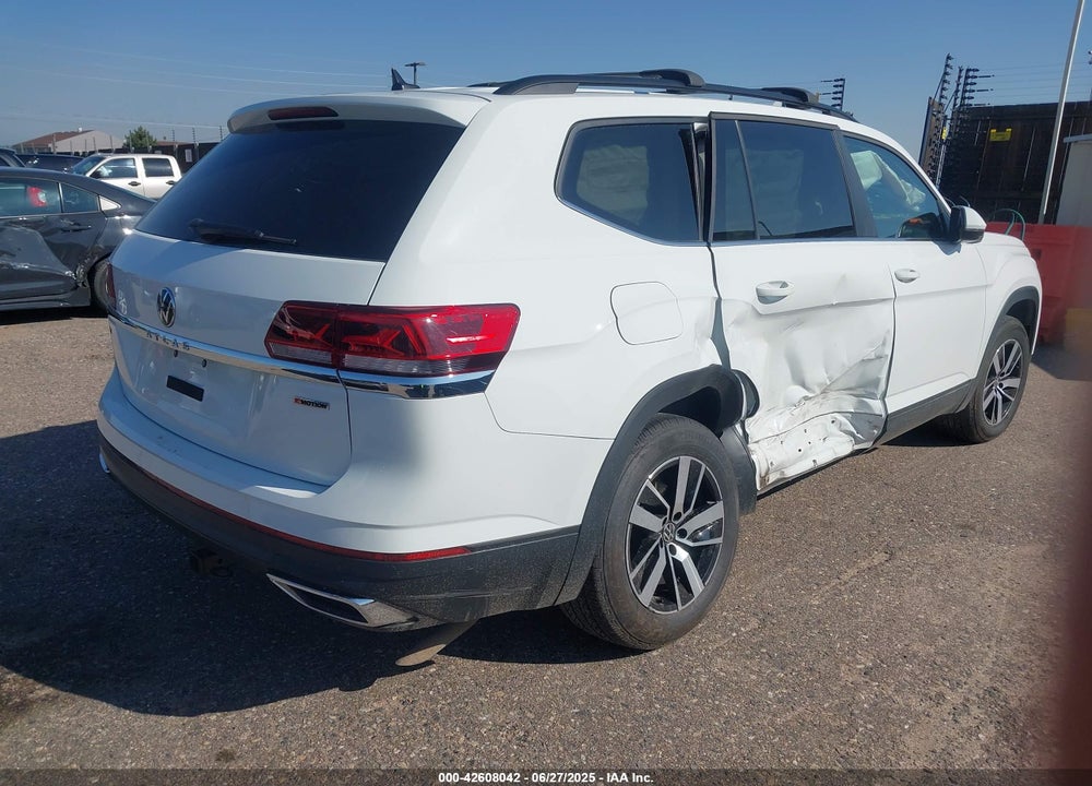 2022 VOLKSWAGEN ATLAS VIN: 1V2LP2CA3NC553206