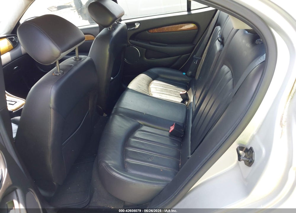 2005 JAGUAR X-TYPE 3.0 VIN: SAJWA51C65WE23669