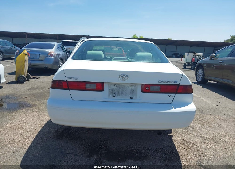 1997 TOYOTA CAMRY VIN: JT2BF22K6V0052184