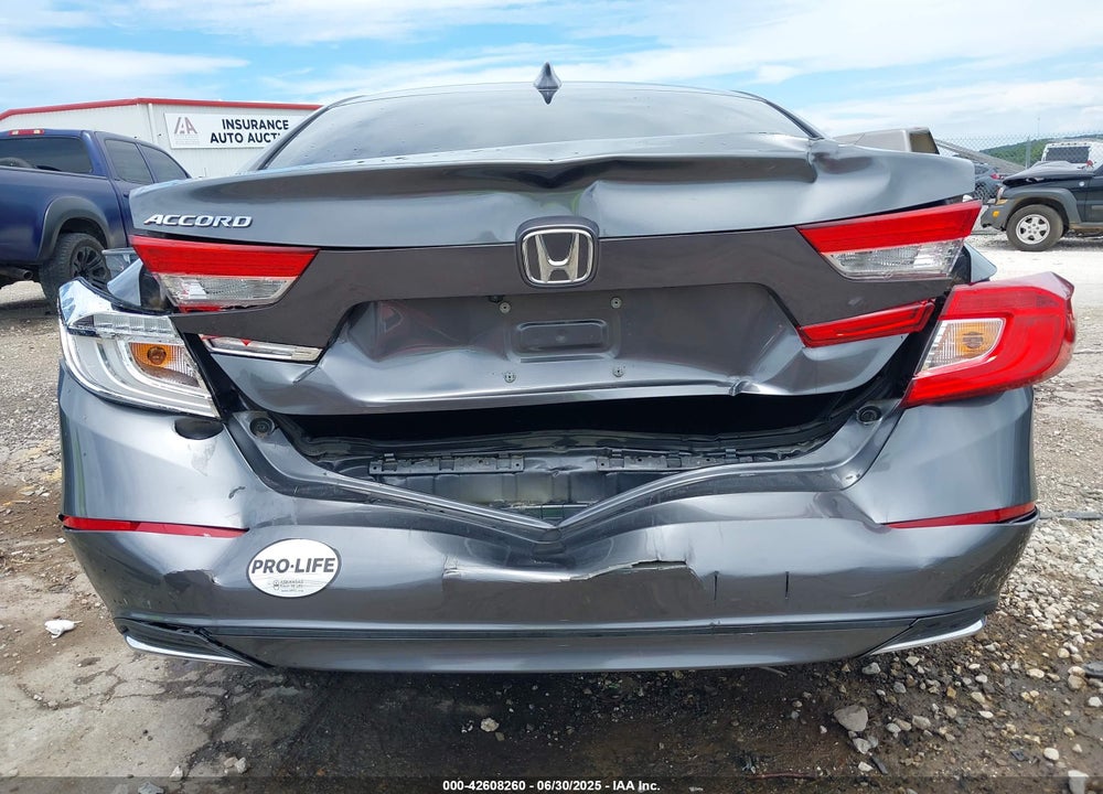 2018 HONDA ACCORD EX-L VIN: 1HGCV1F59JA093198