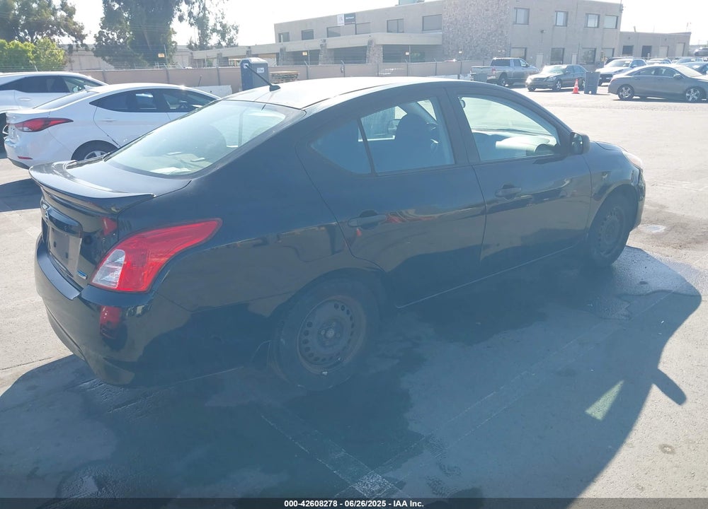 2015 NISSAN VERSA 1.6 S+ VIN: 3N1CN7AP9FL925815