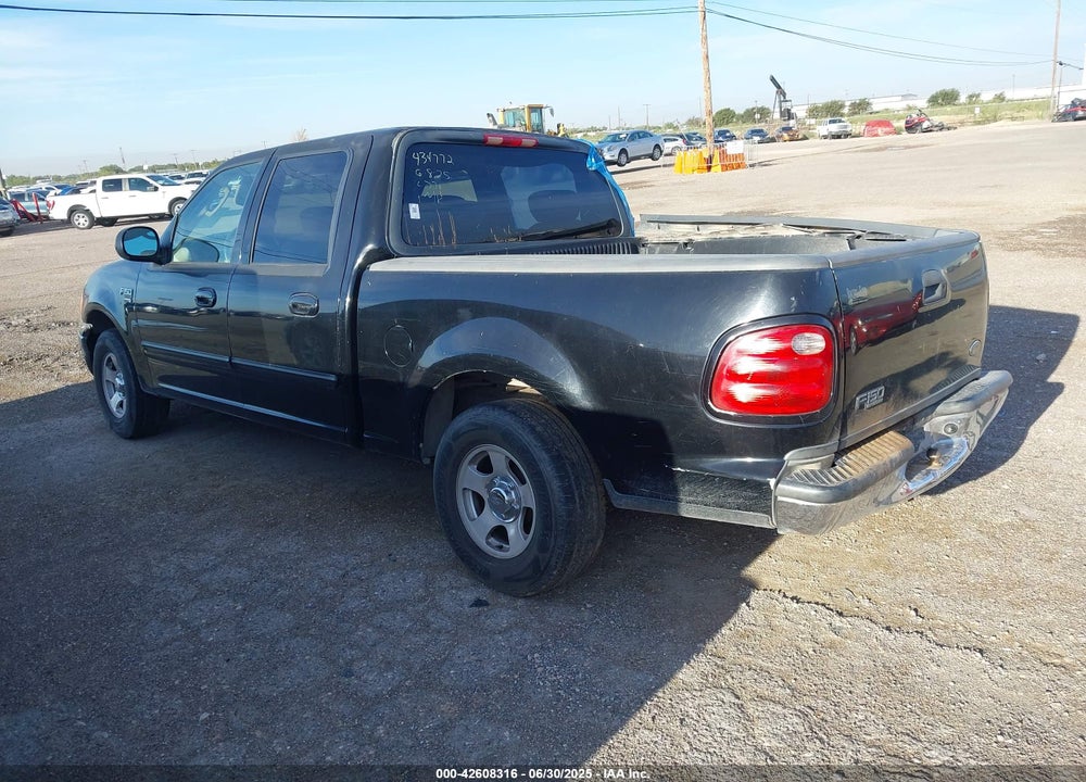 2003 FORD F-150 LARIAT/XLT VIN: 1FTRW07633KD88611