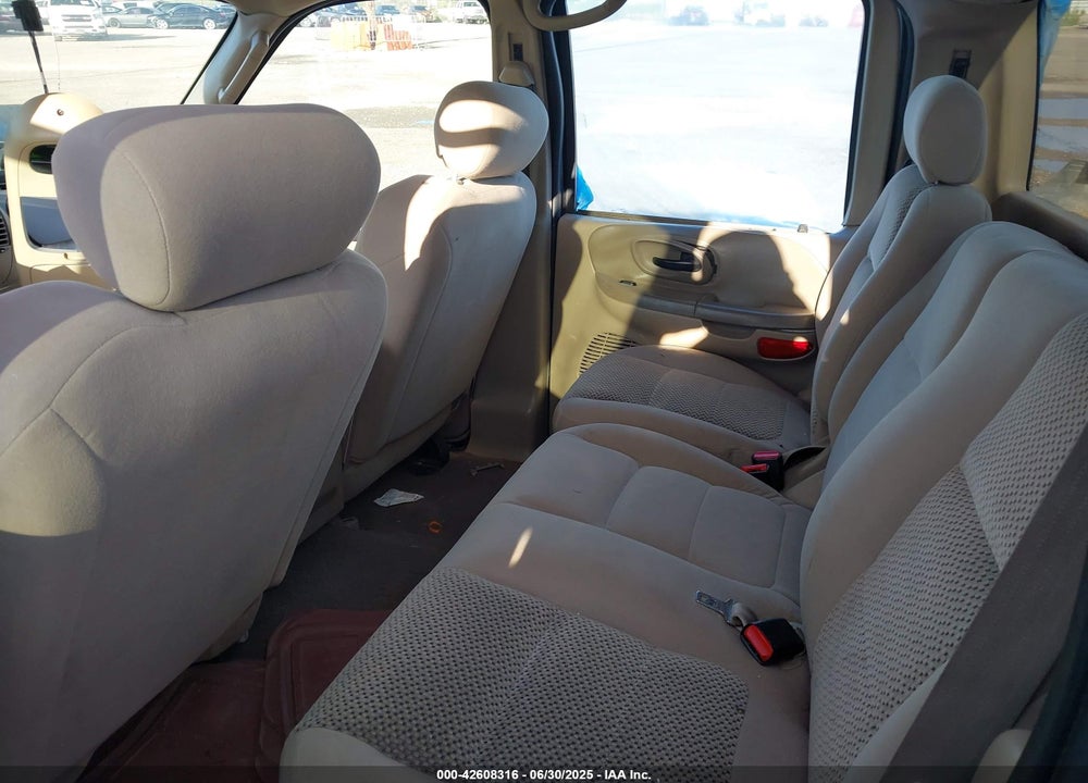 2003 FORD F-150 LARIAT/XLT VIN: 1FTRW07633KD88611