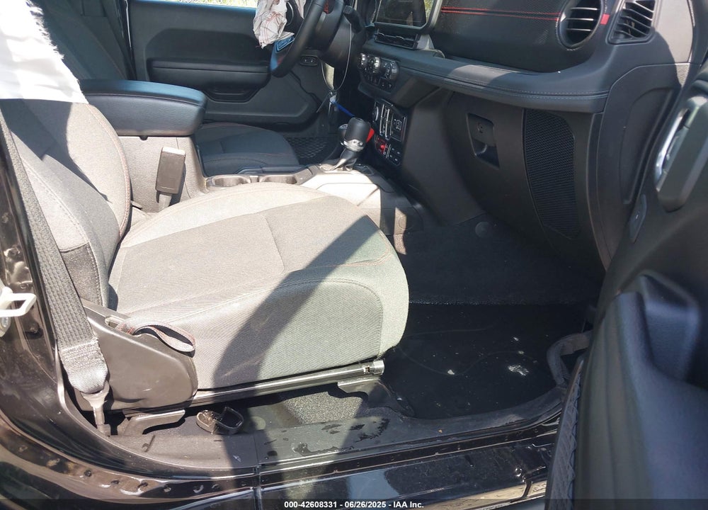 2024 JEEP WRANGLER 4-DOOR RUBICON 4X4 VIN: 1C4PJXFG2RW253100