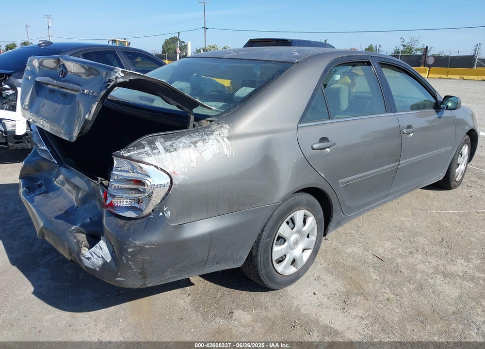 2003 TOYOTA CAMRY LE VIN: 4T1BE32K33U645857