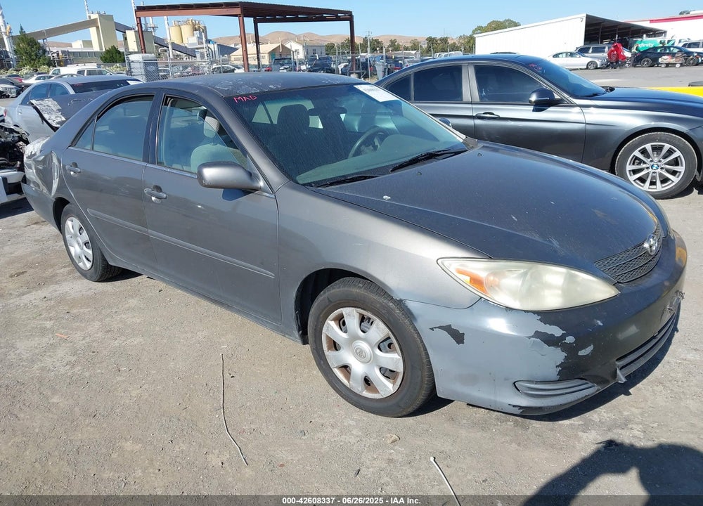 2003 TOYOTA CAMRY LE VIN: 4T1BE32K33U645857