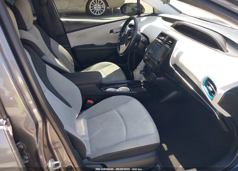 2016 TOYOTA PRIUS VIN: JTDKARFU3G3505317