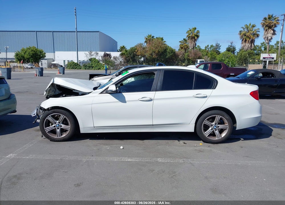 2015 BMW 3 SERIES VIN: WBA3B1G56FNT04702
