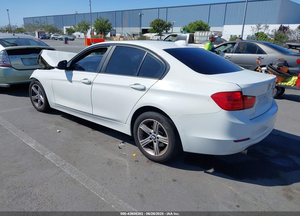 2015 BMW 3 SERIES VIN: WBA3B1G56FNT04702