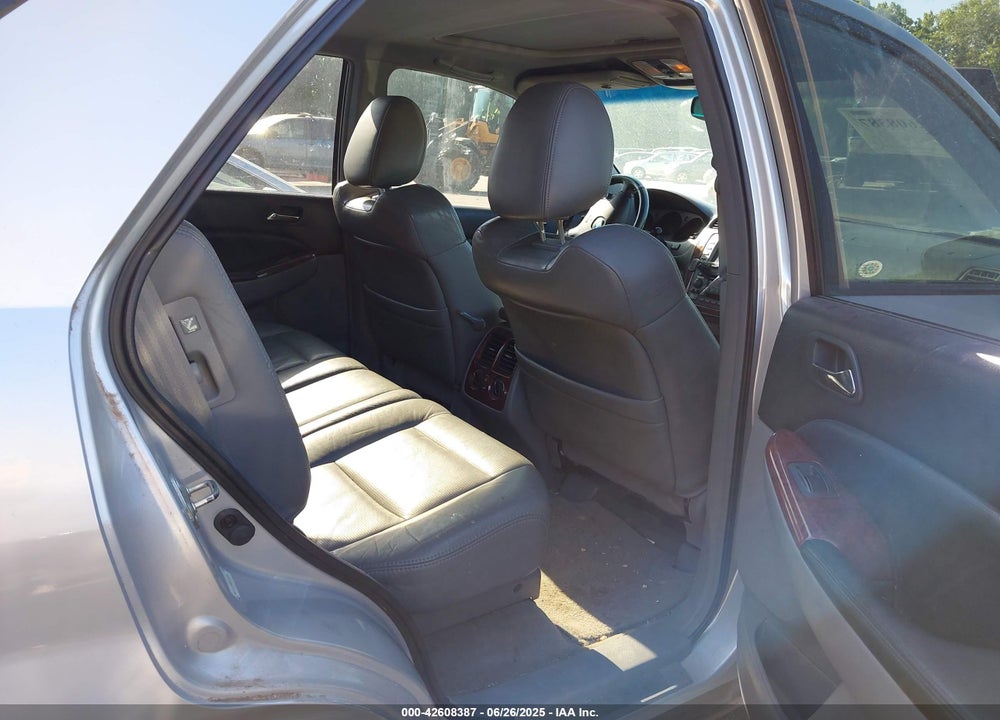 2004 ACURA MDX VIN: 2HNYD18224H538326