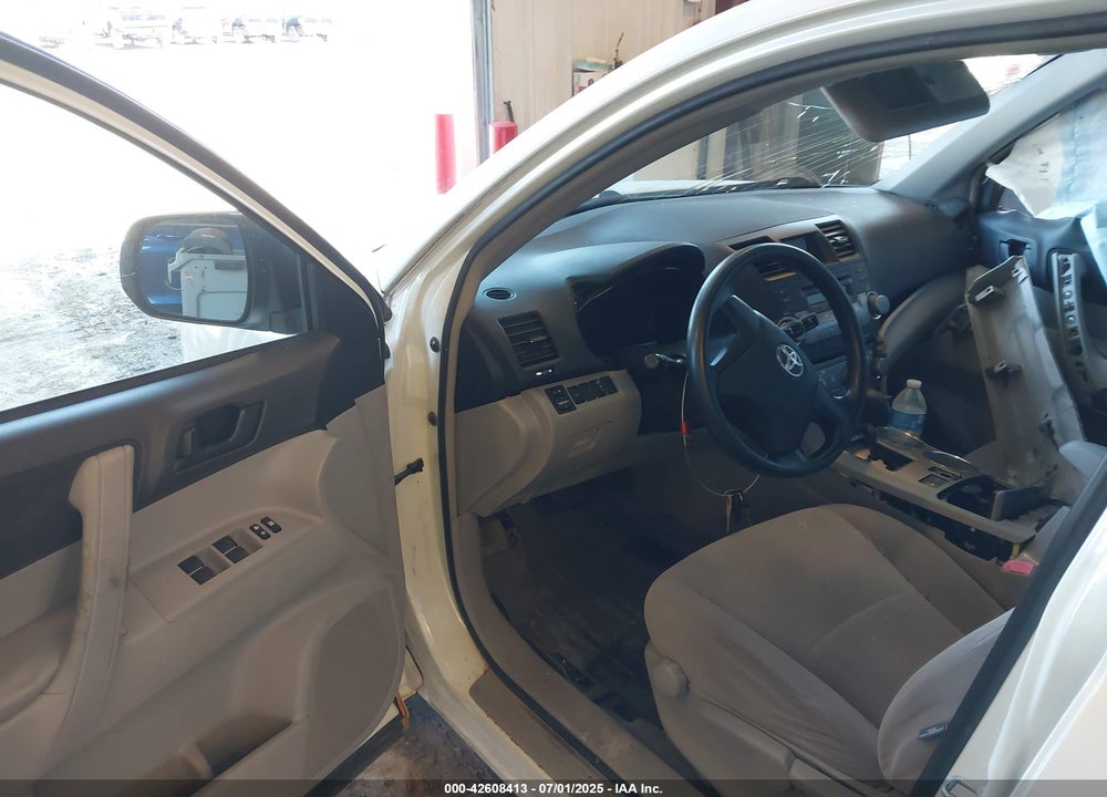 2008 TOYOTA HIGHLANDER VIN: JTEES41A582028404