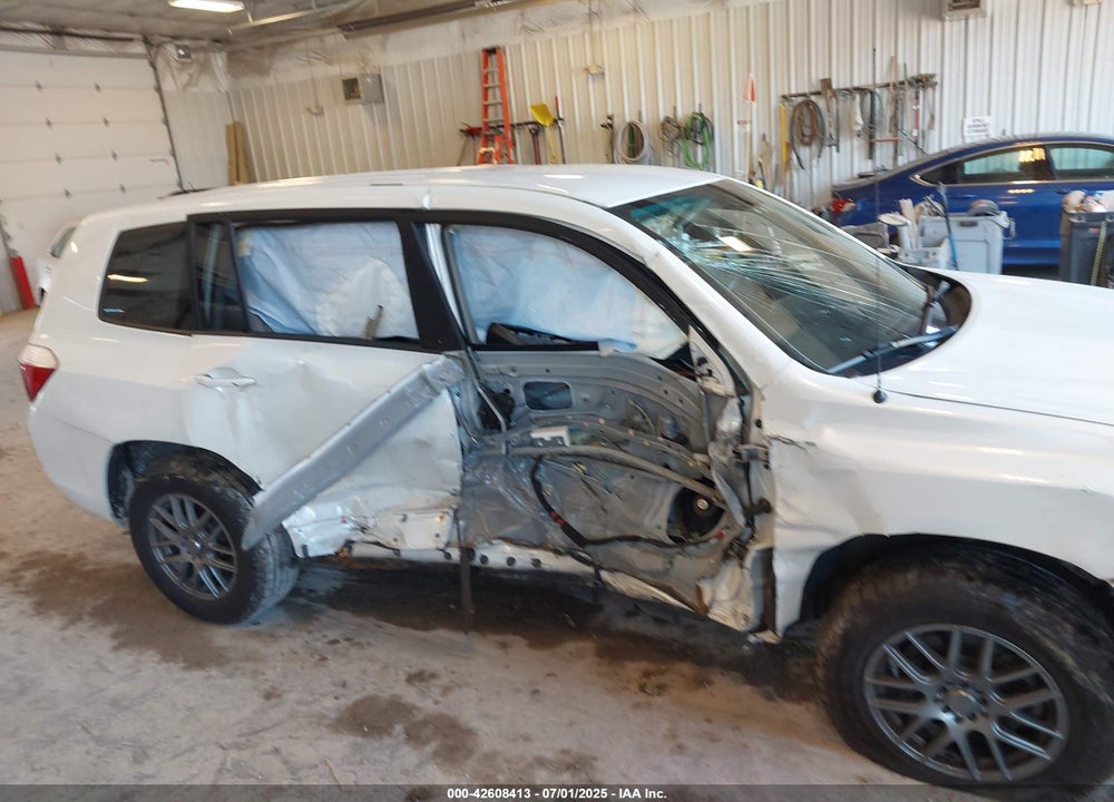 2008 TOYOTA HIGHLANDER VIN: JTEES41A582028404