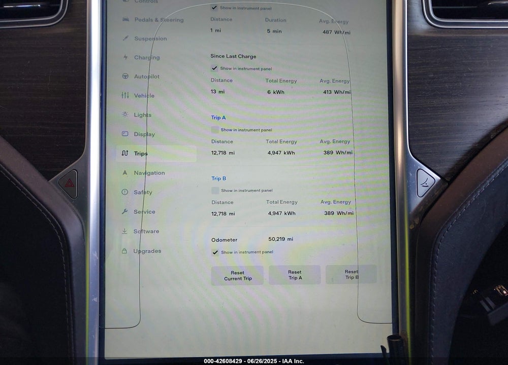 2015 TESLA MODEL S VIN: 5YJSA1E24FF102837