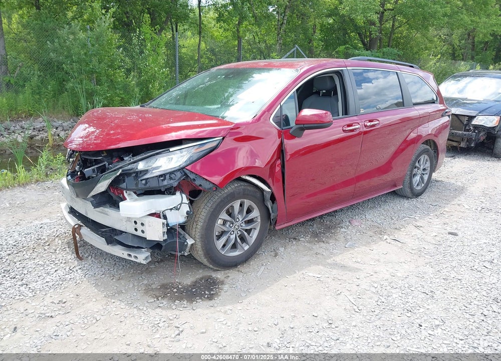 2022 TOYOTA SIENNA XLE VIN: 5TDJSKFCXNS059539