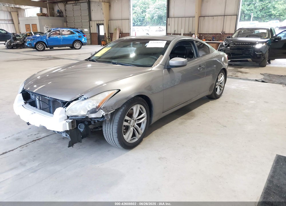 2008 INFINITI G37 VIN: JNKCV64E88M121126
