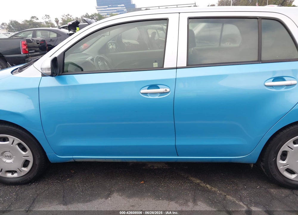 2014 SCION XD VIN: JTKKUPB47E1043699