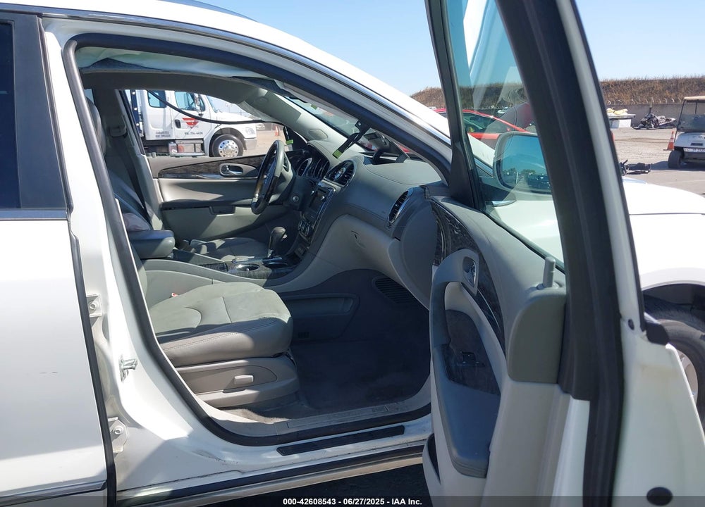 2014 BUICK ENCLAVE VIN: 5GAKRAKD5EJ154419