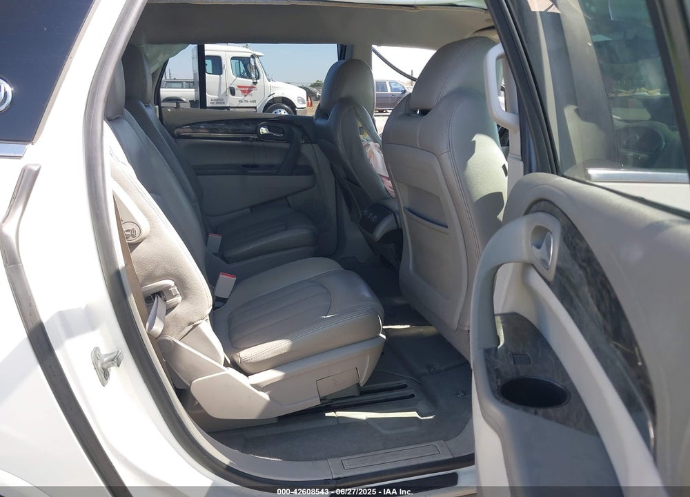 2014 BUICK ENCLAVE VIN: 5GAKRAKD5EJ154419