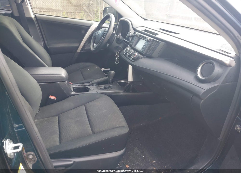 2018 TOYOTA RAV4 VIN: JTMZFREV7JJ194326