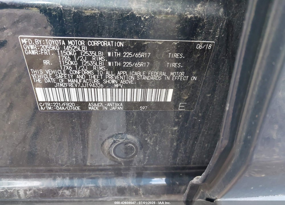 2018 TOYOTA RAV4 VIN: JTMZFREV7JJ194326