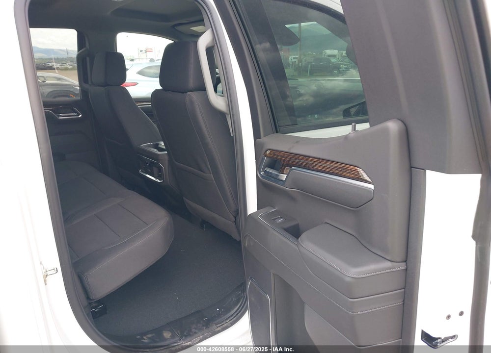 2025 GMC SIERRA 1500 4WD DOUBLE CAB STANDARD BOX ELEVATION WITH 3SB VIN: 1GTVUCE86SZ141843