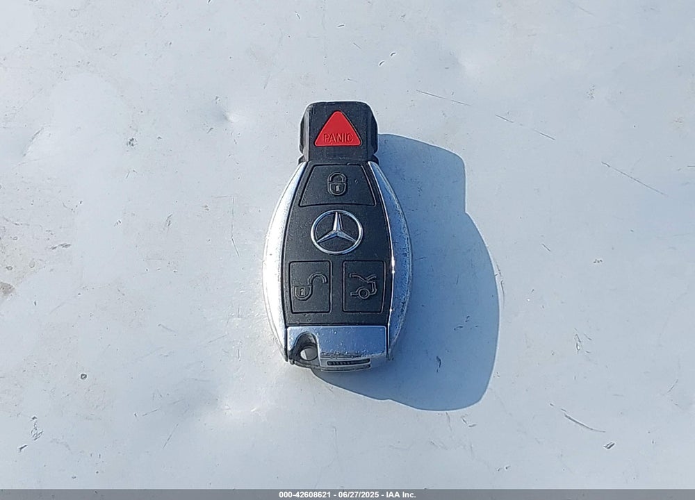 2010 MERCEDES-BENZ E 350 VIN: WDDHF8HBXAA140273