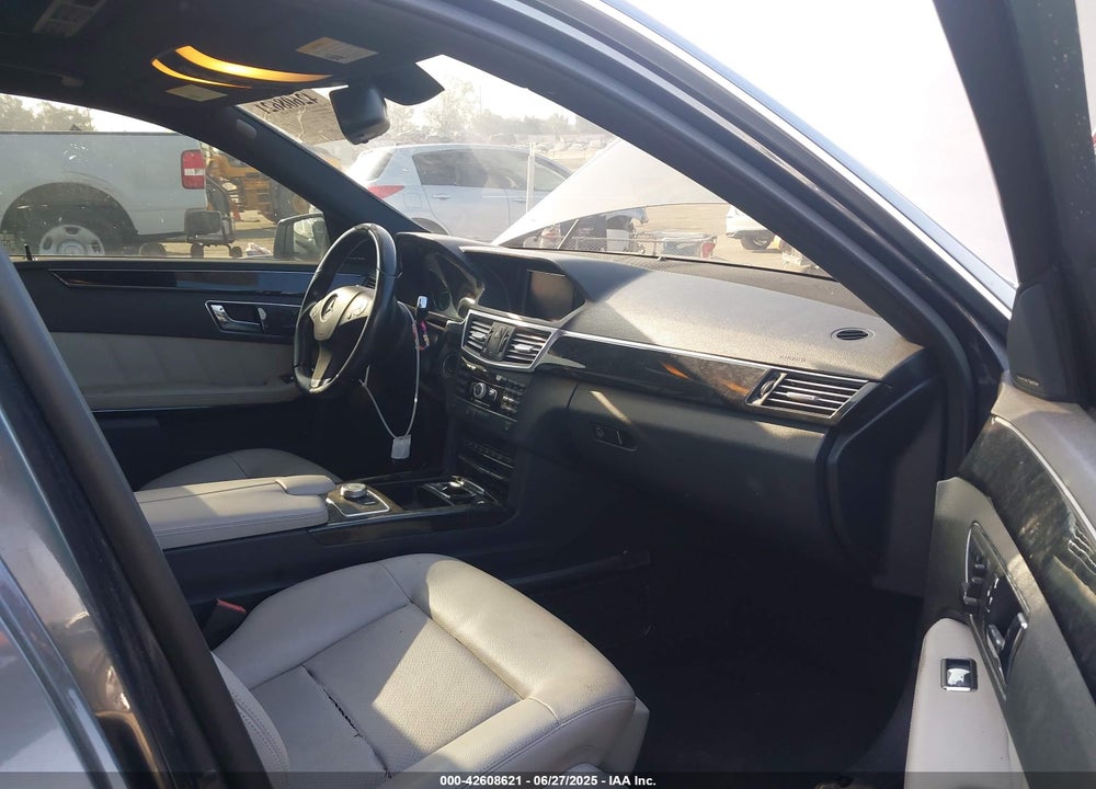 2010 MERCEDES-BENZ E 350 VIN: WDDHF8HBXAA140273