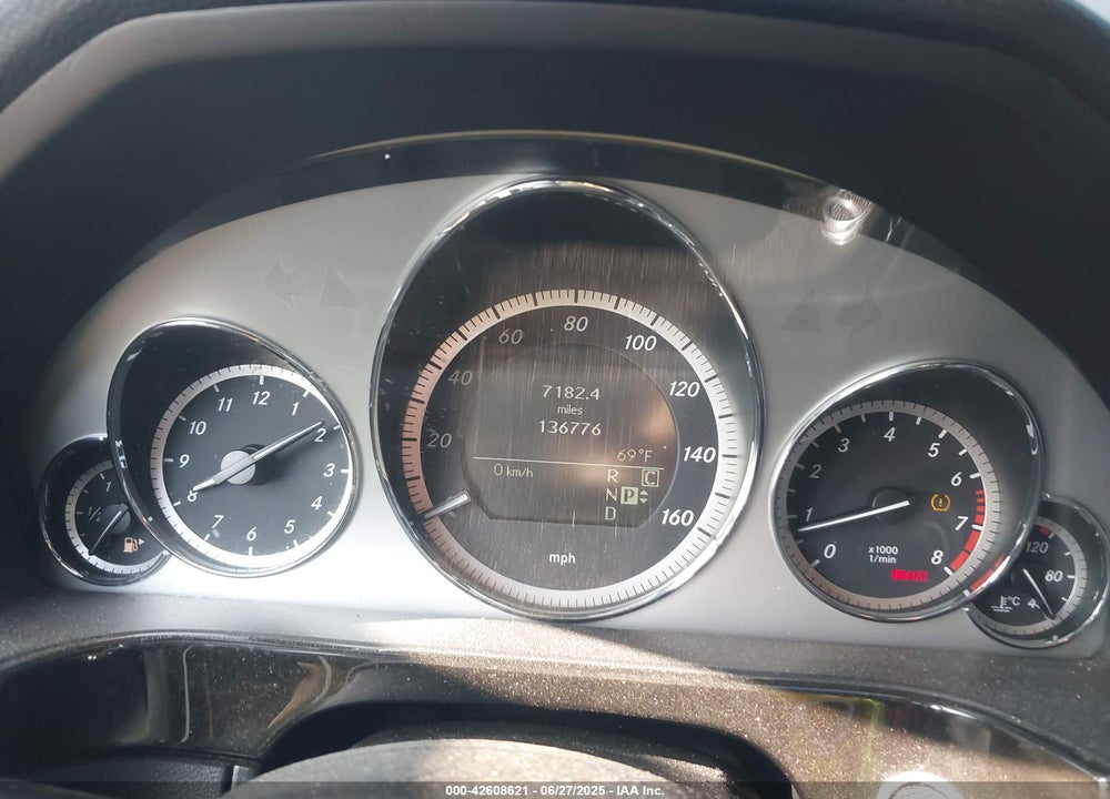 2010 MERCEDES-BENZ E 350 VIN: WDDHF8HBXAA140273