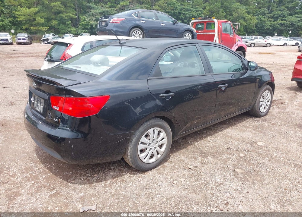 2011 KIA FORTE VIN: KNAFU4A2XB5419241